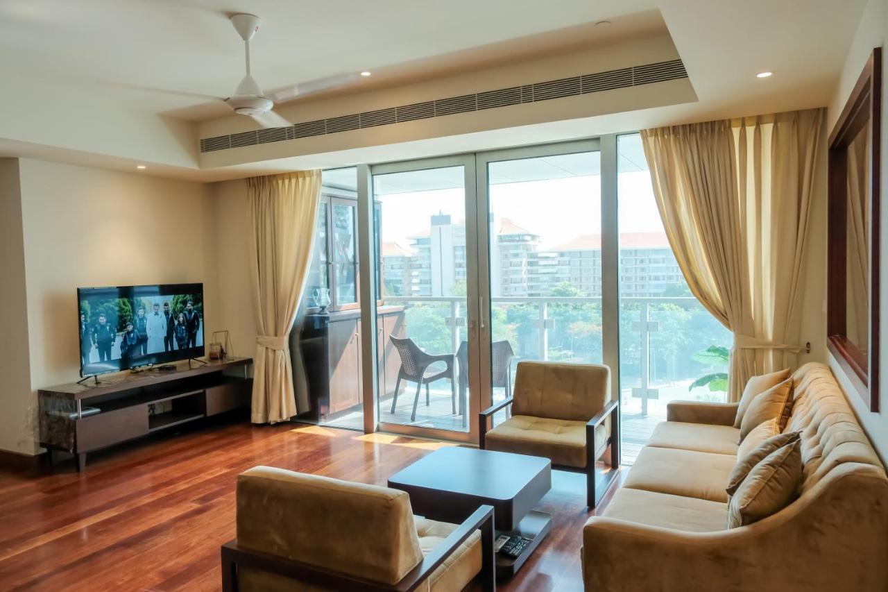 Brand New Water Front Luxury Cinnamon Suites Apartment In Heart Of Colombo City Esterno foto