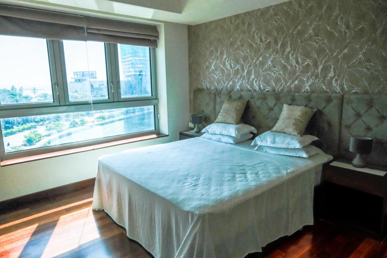 Brand New Water Front Luxury Cinnamon Suites Apartment In Heart Of Colombo City Esterno foto