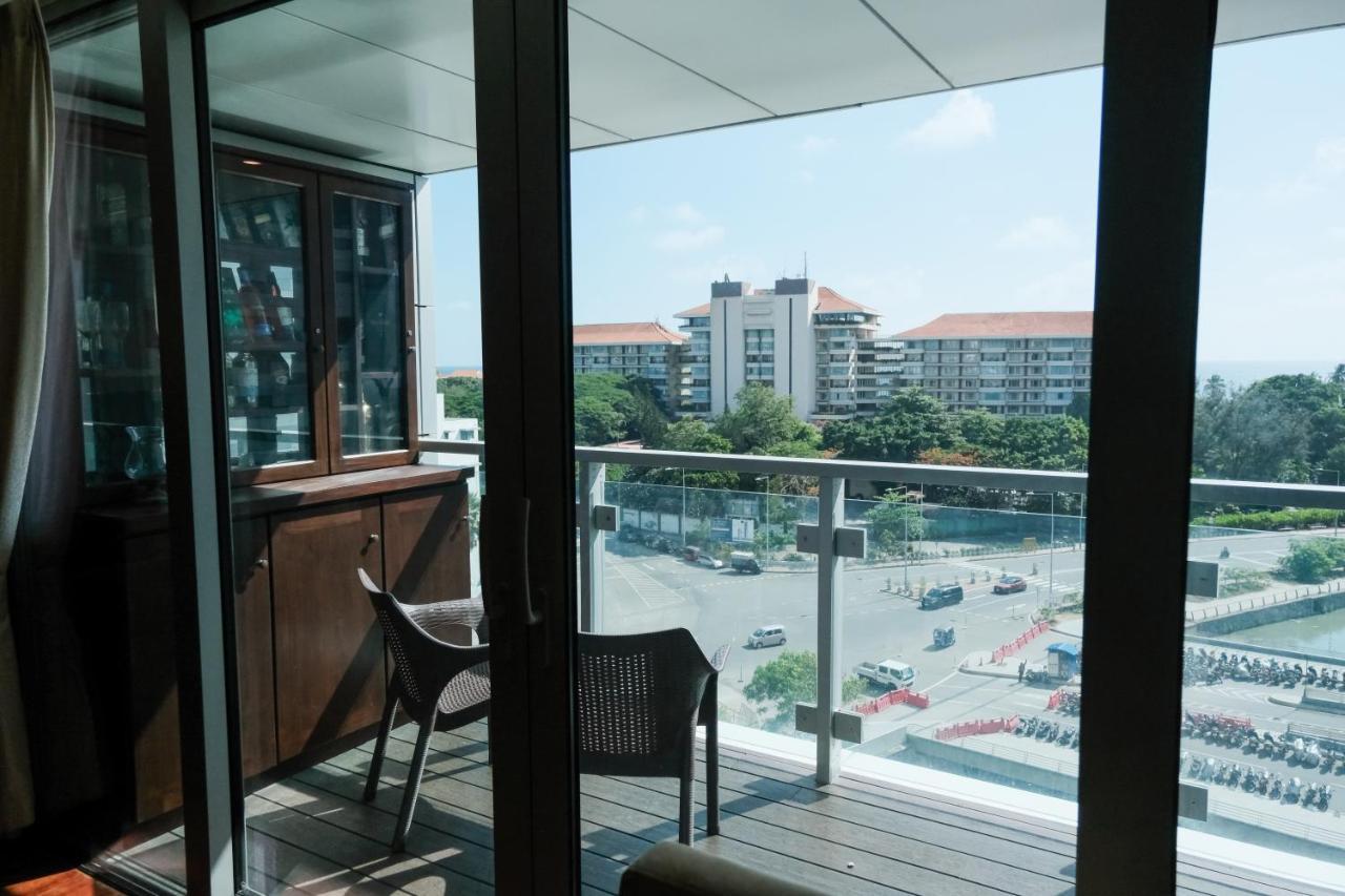 Brand New Water Front Luxury Cinnamon Suites Apartment In Heart Of Colombo City Esterno foto