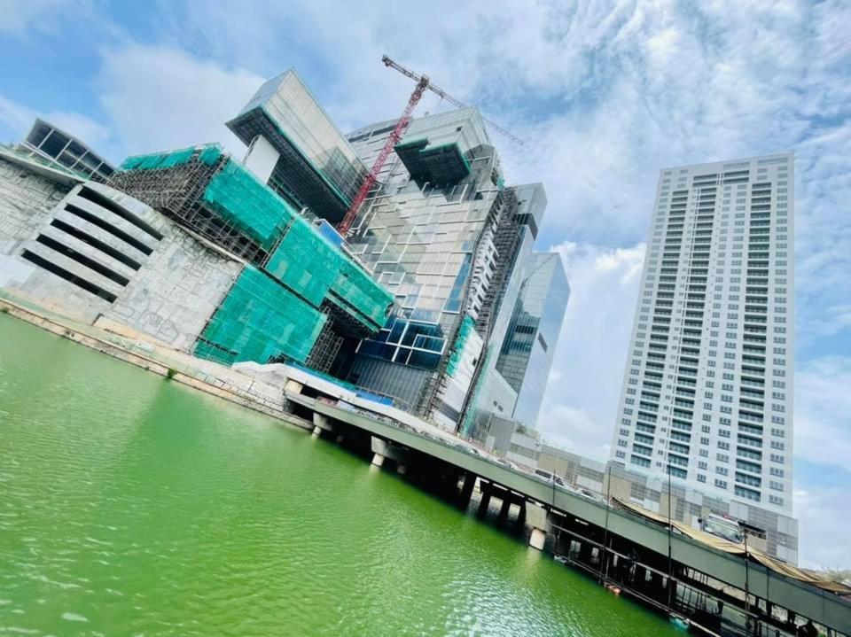 Brand New Water Front Luxury Cinnamon Suites Apartment In Heart Of Colombo City Esterno foto